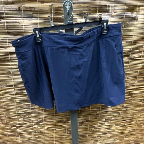 Swim Solutions Women S Plus Swim Skort Swimsuit Navy Size 22W - Picture 2 of 2